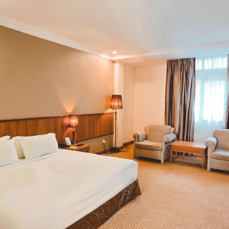 Starlodge Kampong Jerudong Εξωτερικό φωτογραφία