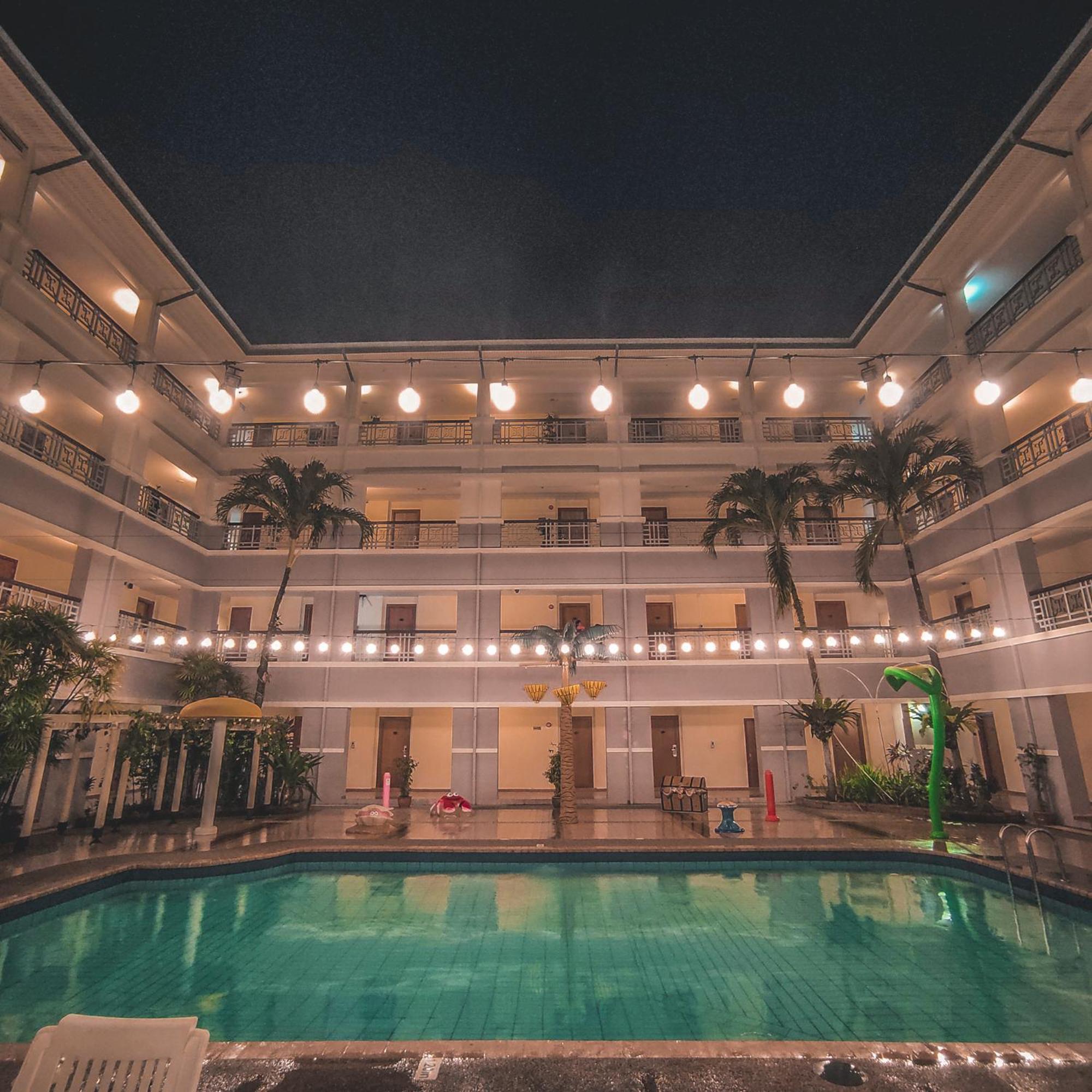 Starlodge Kampong Jerudong Εξωτερικό φωτογραφία