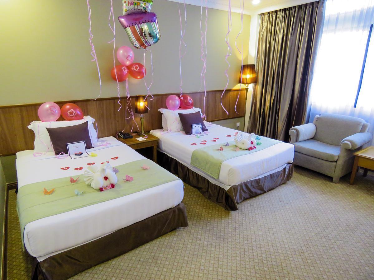 Starlodge Kampong Jerudong Εξωτερικό φωτογραφία