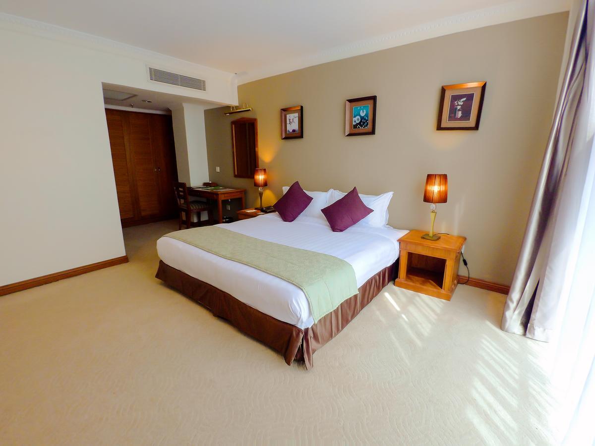 Starlodge Kampong Jerudong Εξωτερικό φωτογραφία